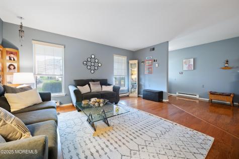 73 Red Hill Road Manchester NJ 08759