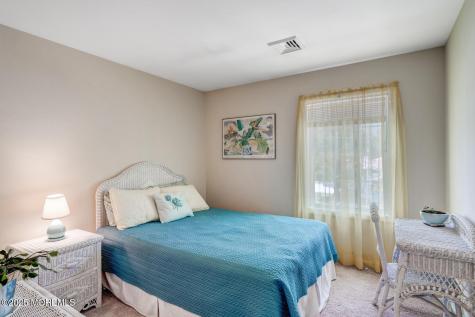 213 Western Avenue Tuckerton NJ 08087