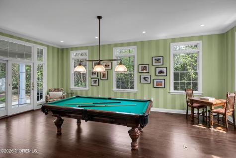 423 Navesink River Road Middletown NJ 07748