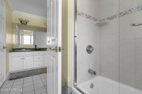 423 Navesink River Road Middletown NJ 07748