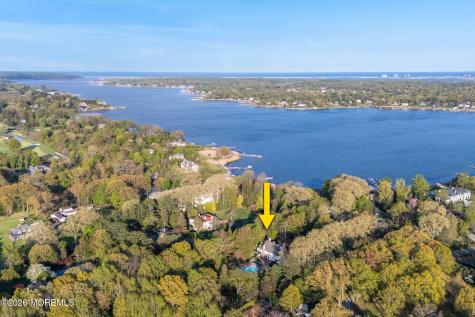 423 Navesink River Road Middletown NJ 07748