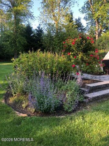 423 Navesink River Road Middletown NJ 07748