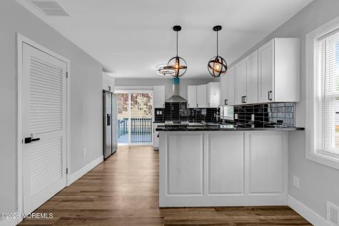 209 Ridge Avenue Belford NJ 07718