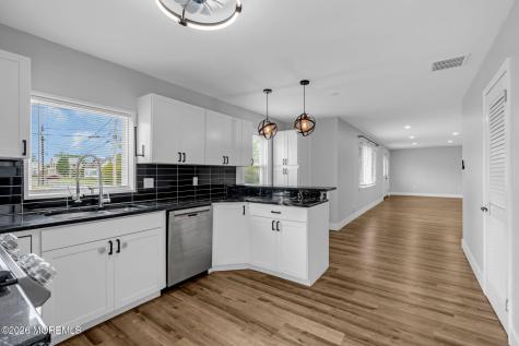 209 Ridge Avenue Belford NJ 07718