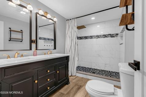 209 Ridge Avenue Belford NJ 07718