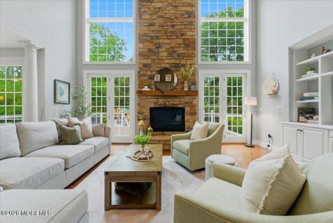 10 Red Hill Road Middletown NJ 07748