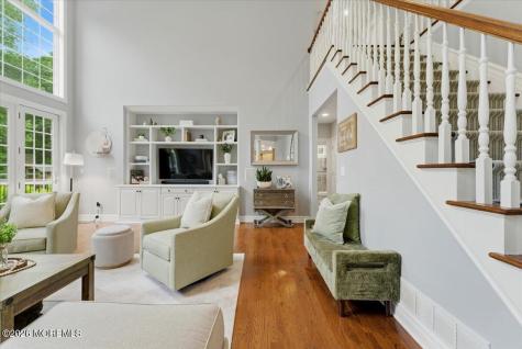 10 Red Hill Road Middletown NJ 07748