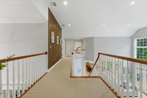 10 Red Hill Road Middletown NJ 07748