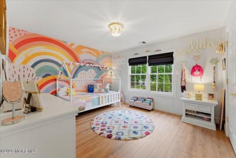 10 Red Hill Road Middletown NJ 07748