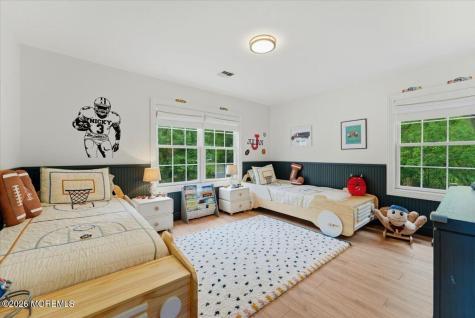 10 Red Hill Road Middletown NJ 07748