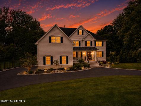 10 Red Hill Road Middletown NJ 07748
