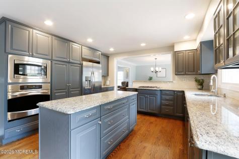 3 Sentry Court Holmdel NJ 07733