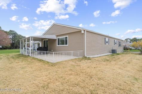 18 Innsbruck Drive Toms River NJ 08757