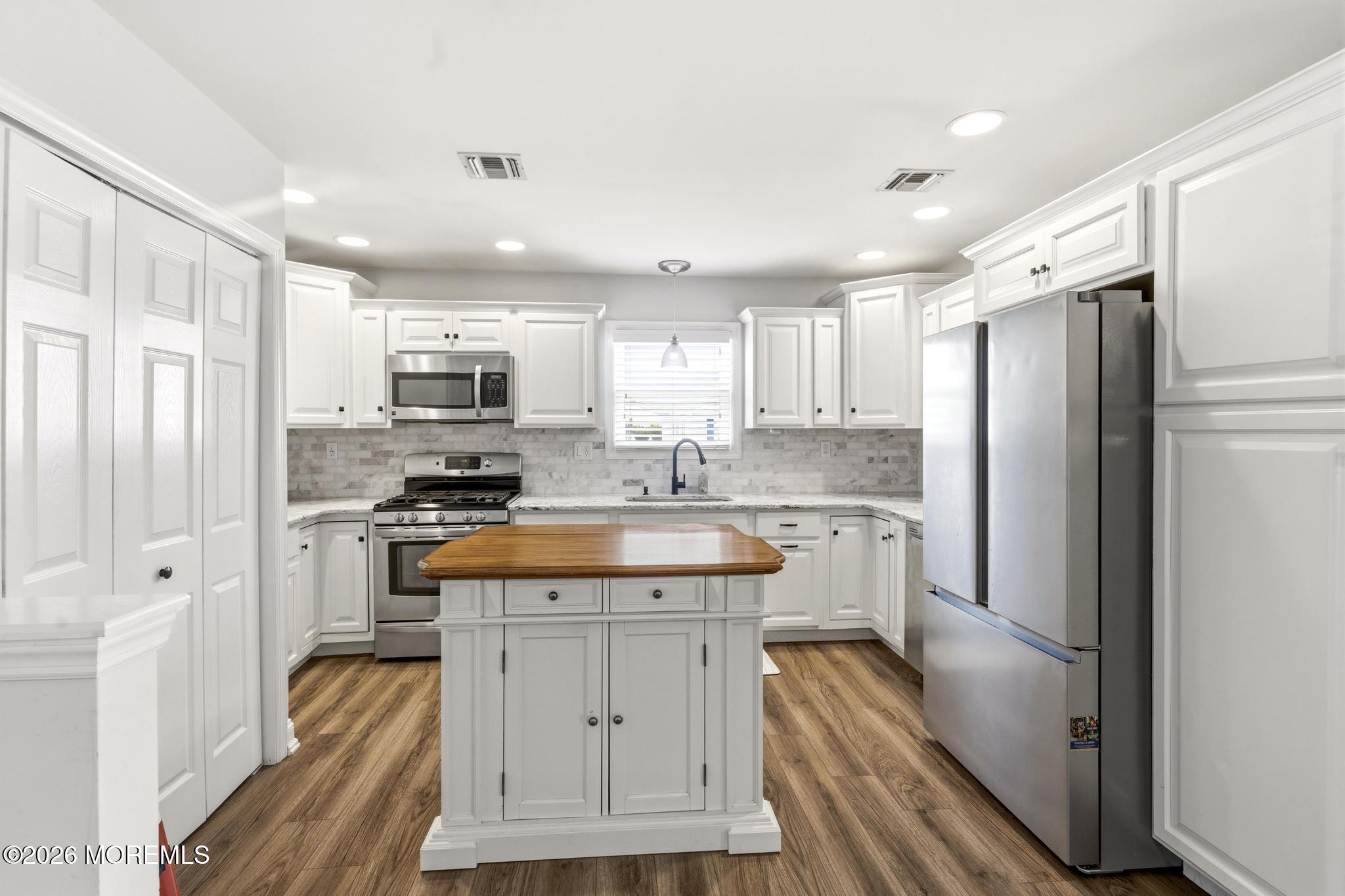 18 Innsbruck Drive Toms River NJ 08757