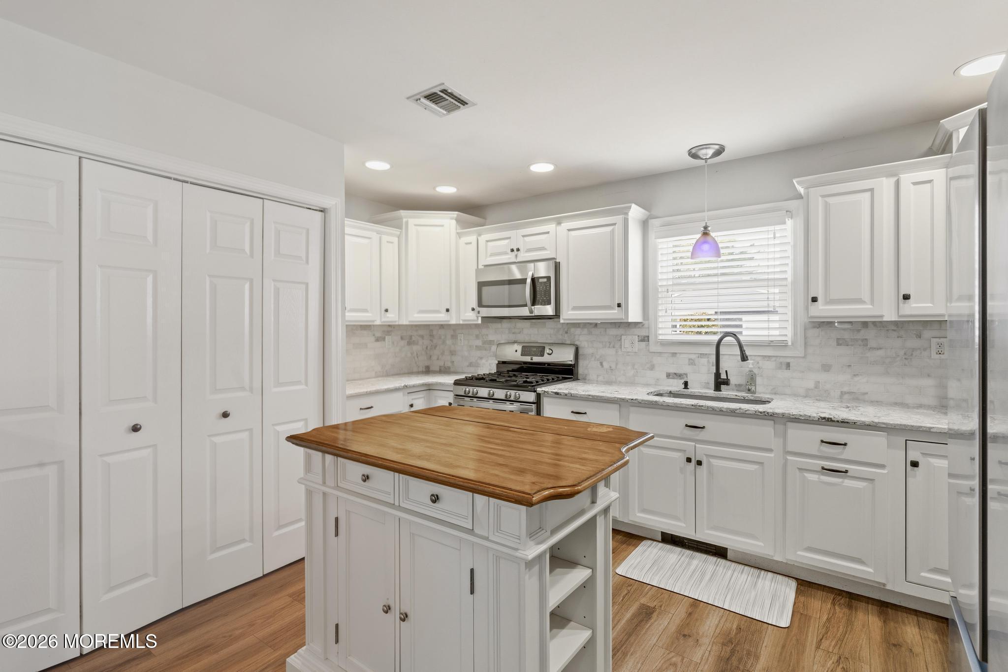 18 Innsbruck Drive Toms River NJ 08757