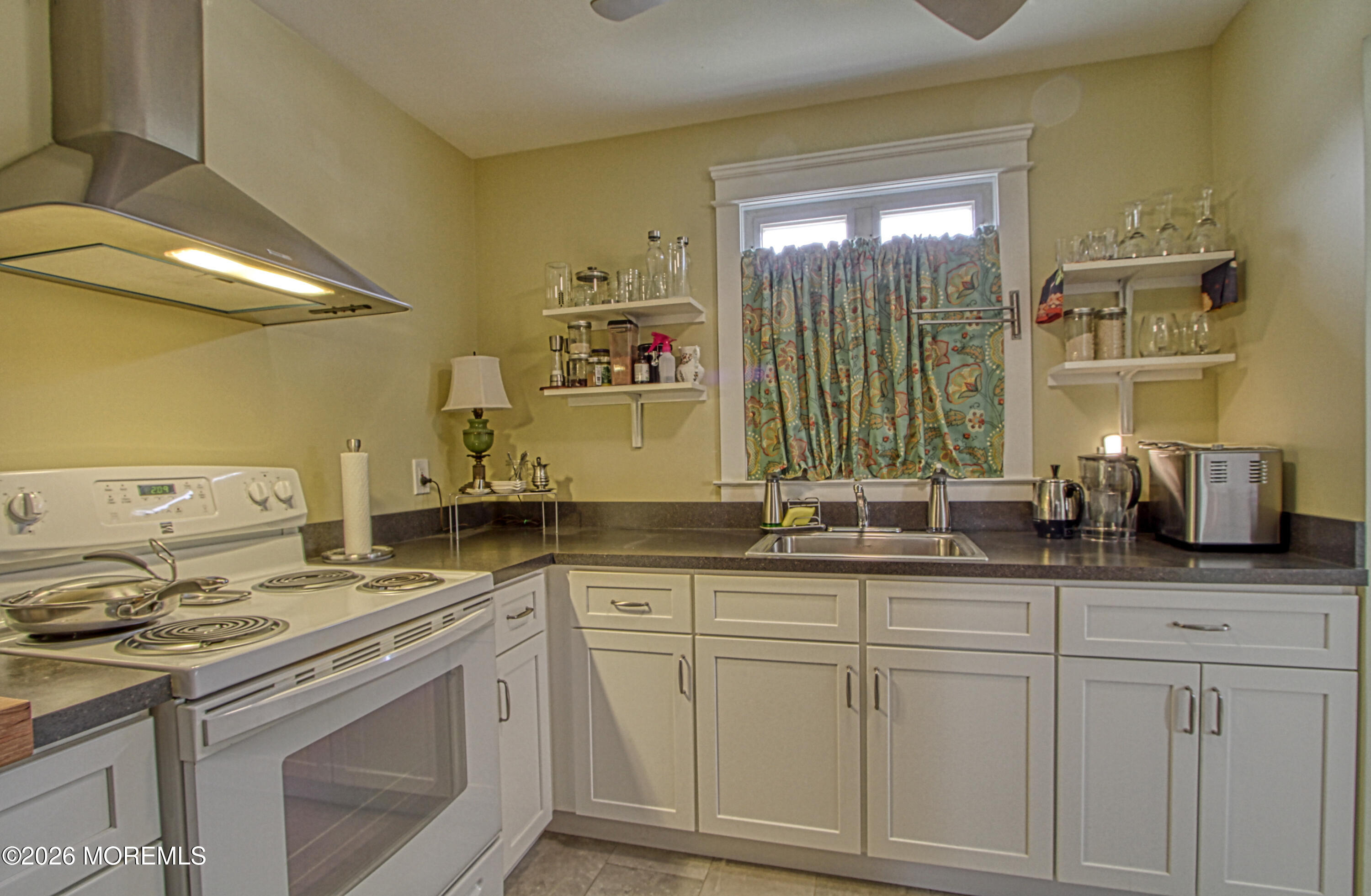 6 Crockett Lane Whiting NJ 08759