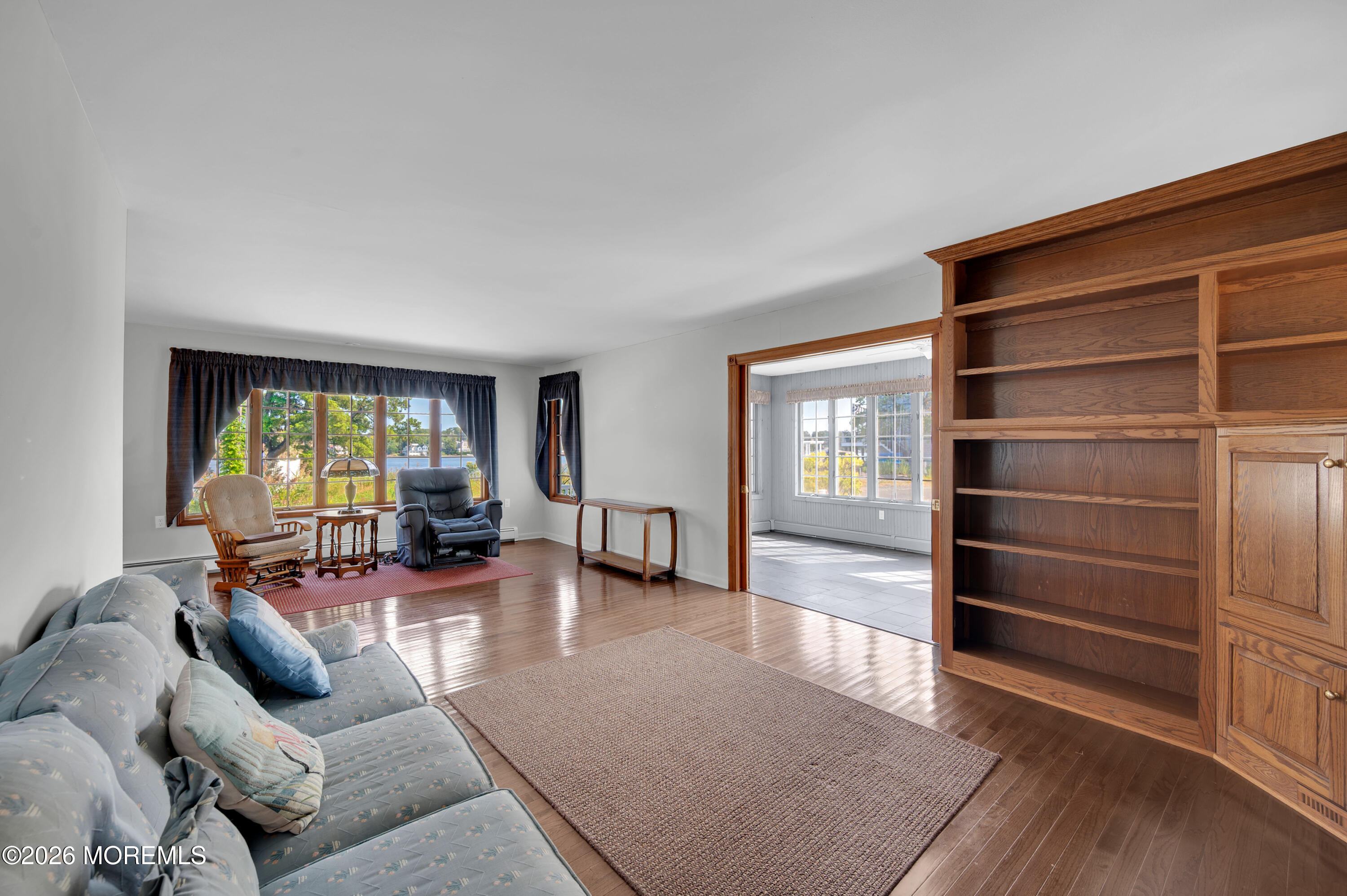 1 Tudor Avenue Pine Beach NJ 08741