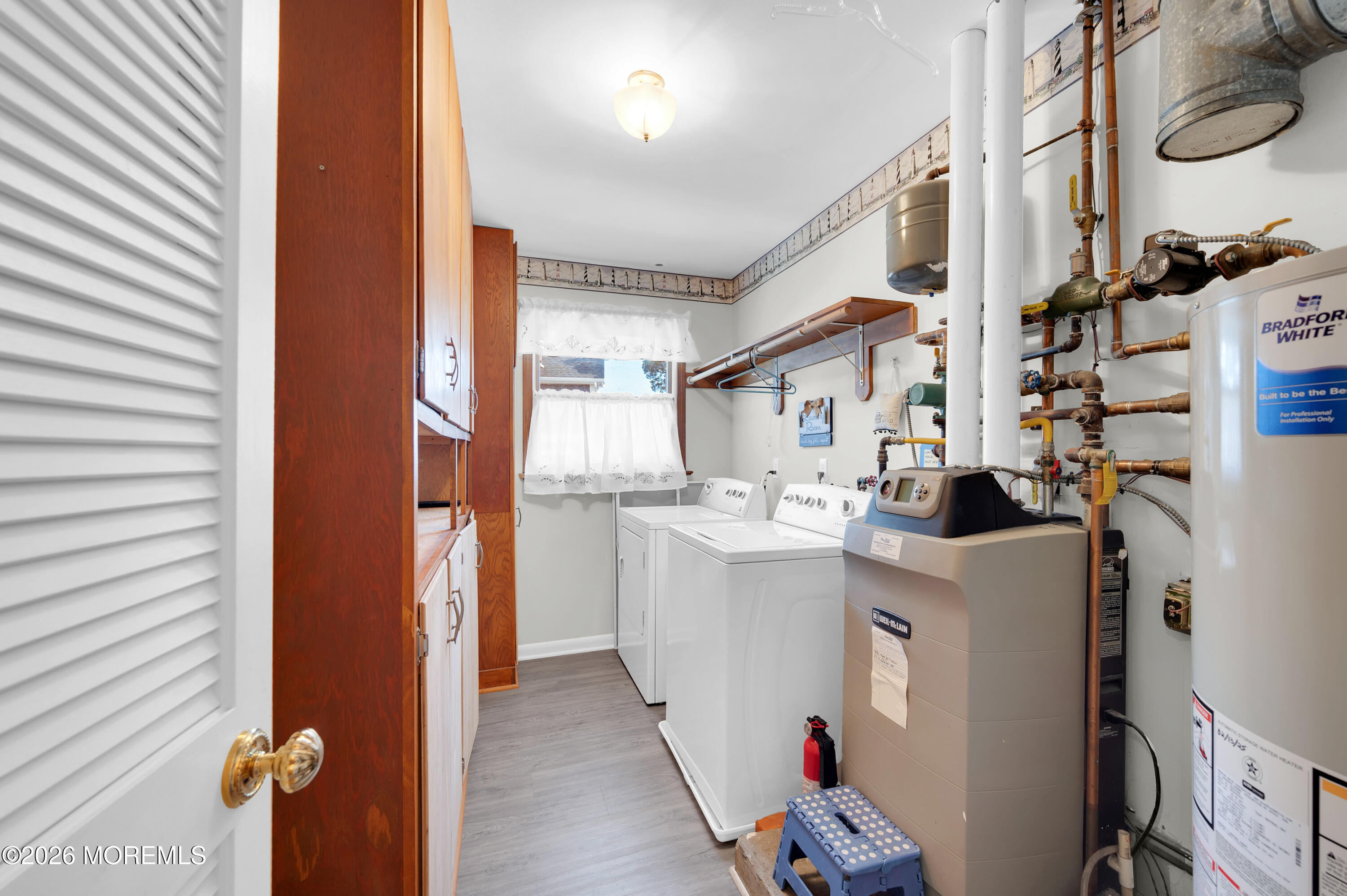 1 Tudor Avenue Pine Beach NJ 08741