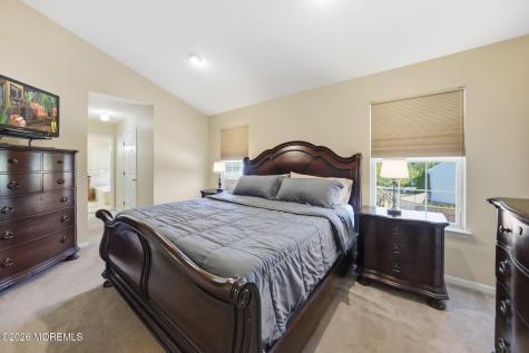 42 Hinton Street Sayreville NJ 08872