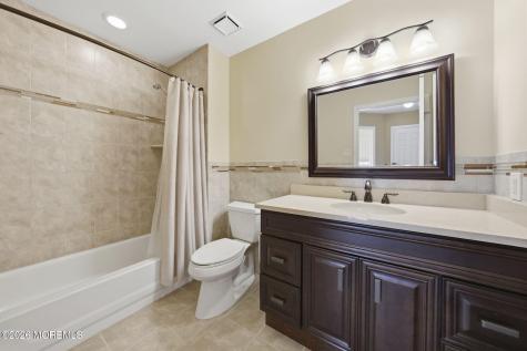42 Hinton Street Sayreville NJ 08872