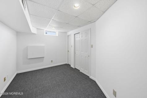 42 Hinton Street Sayreville NJ 08872