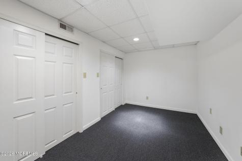 42 Hinton Street Sayreville NJ 08872
