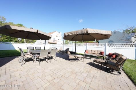 42 Hinton Street Sayreville NJ 08872