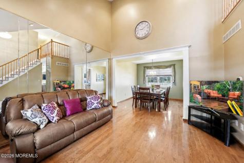 42 Hinton Street Sayreville NJ 08872
