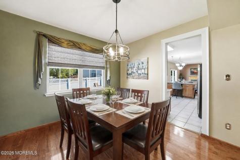 42 Hinton Street Sayreville NJ 08872