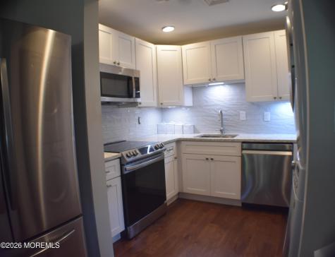 17 Concord Court Red Bank NJ 07701
