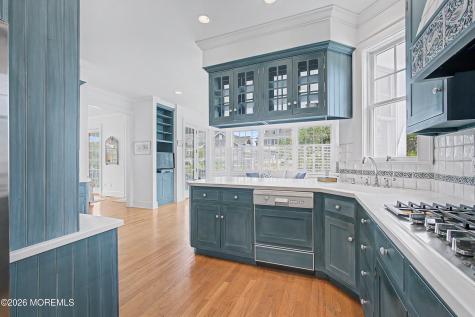 634 East Avenue Bay Head NJ 08742