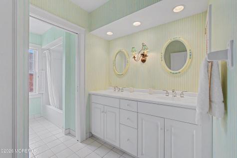 634 East Avenue Bay Head NJ 08742