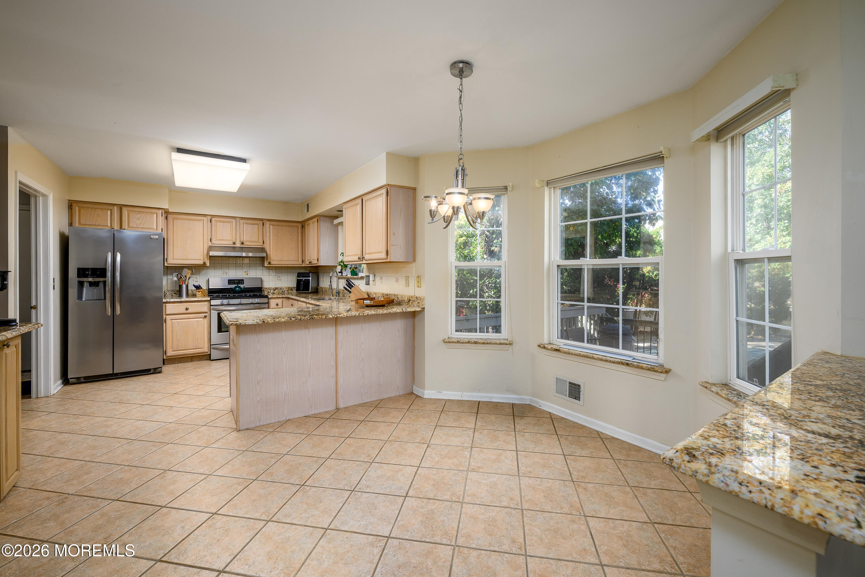 5 Hunters Green Court Howell NJ 07731