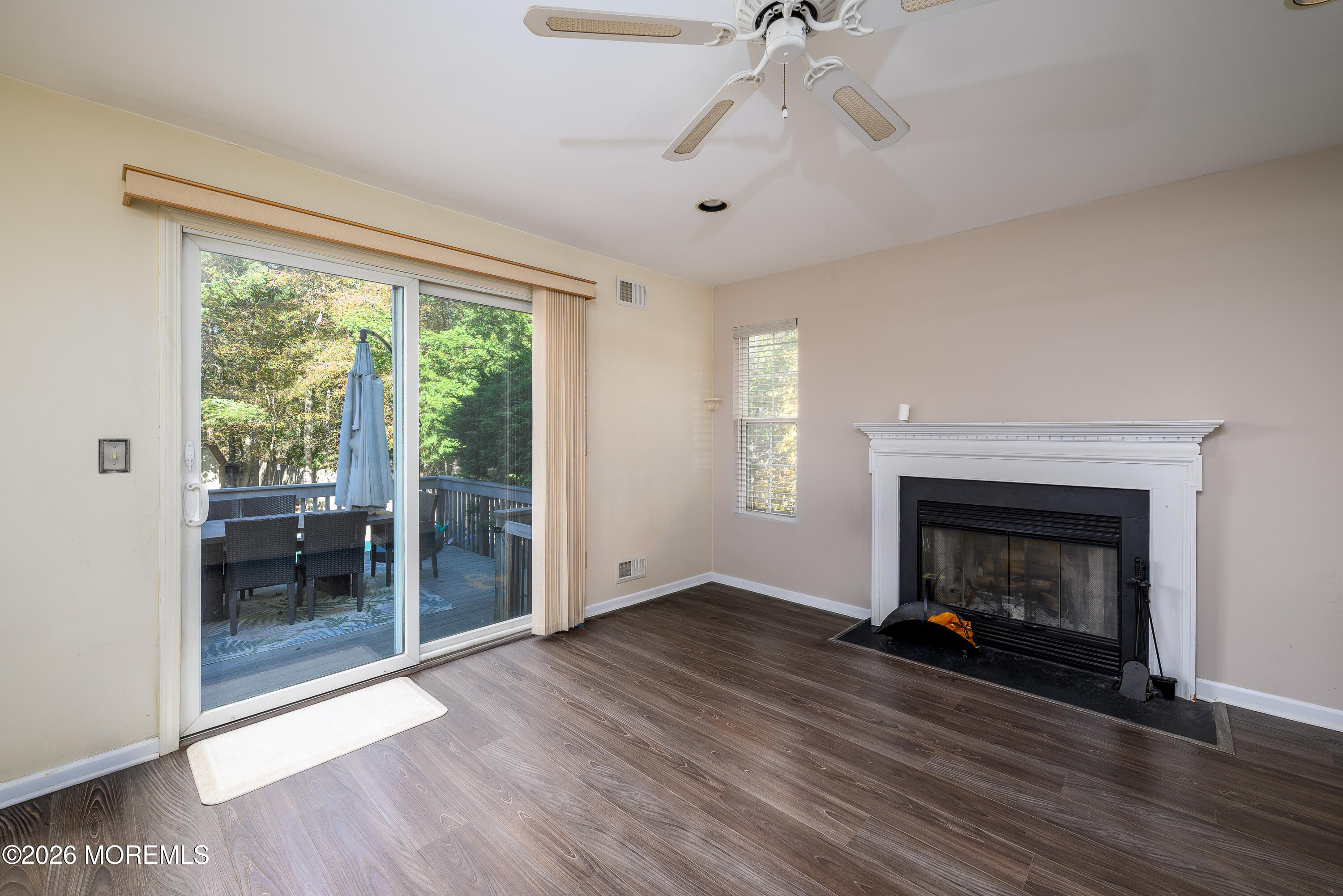 5 Hunters Green Court Howell NJ 07731