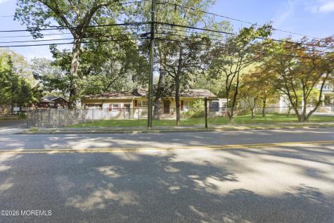 313 Miller Road Lakewood NJ 08701