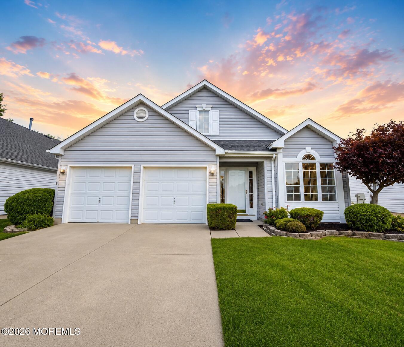 18 Eaton Court Jackson NJ 08527