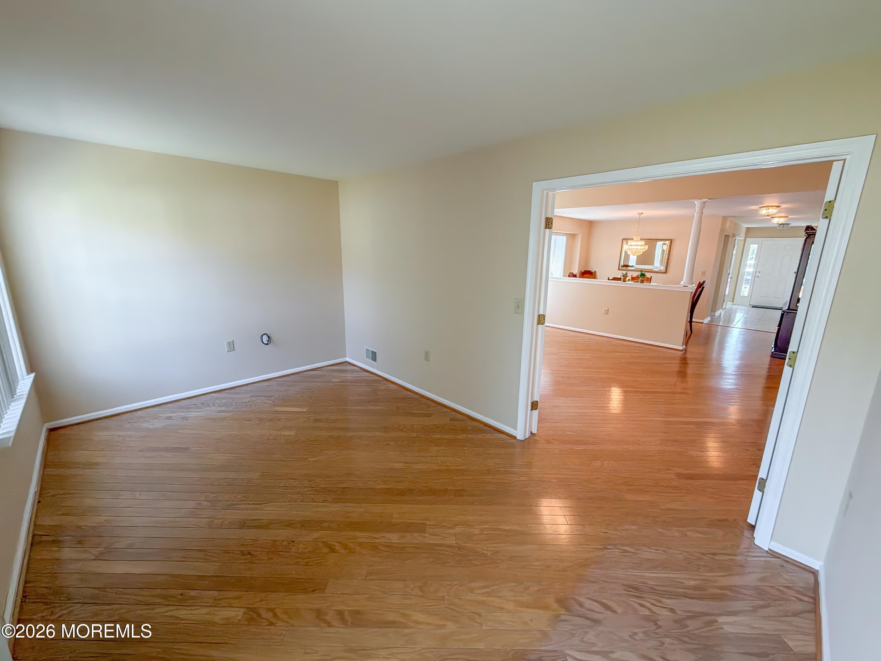 18 Eaton Court Jackson NJ 08527