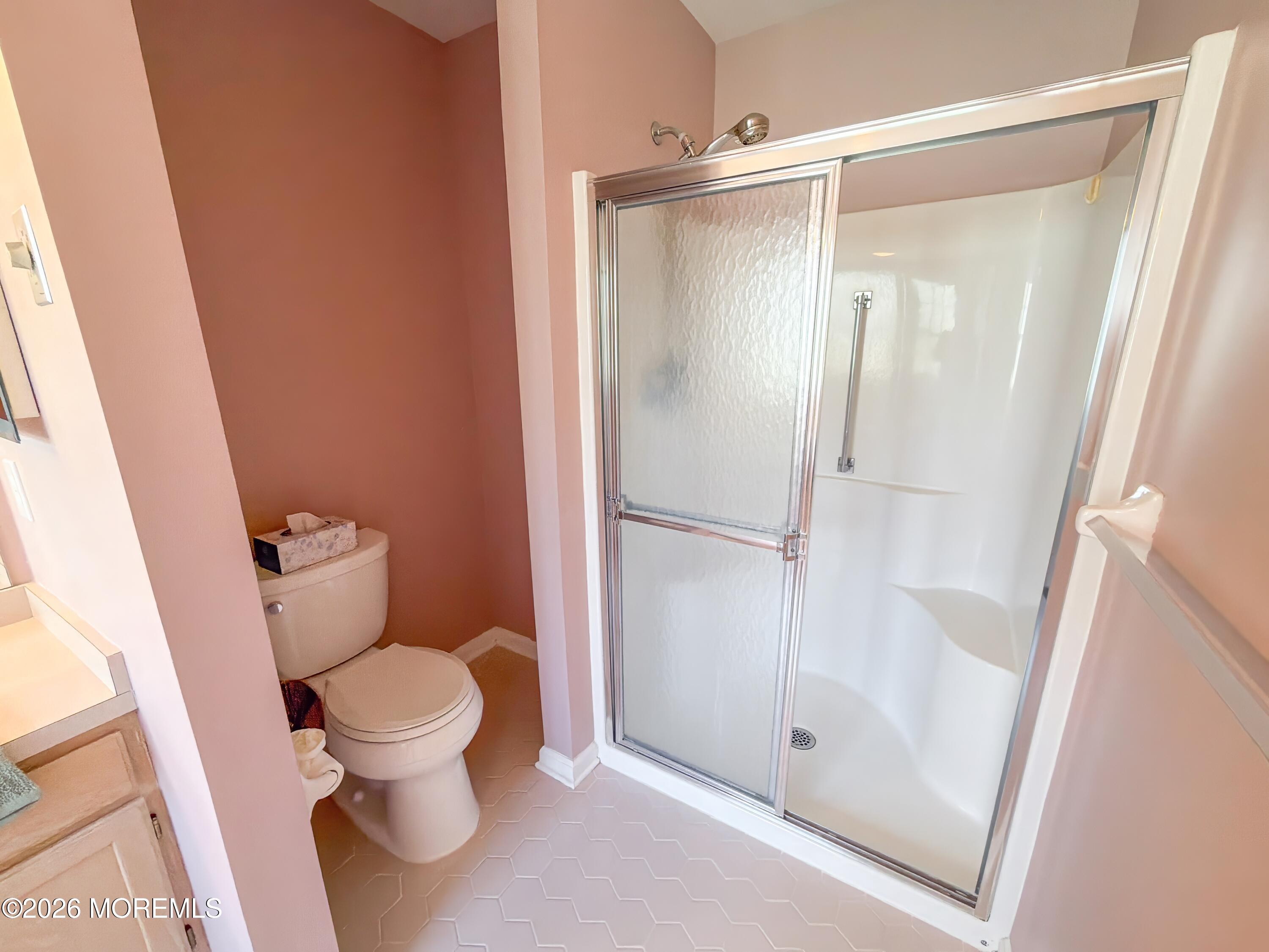 18 Eaton Court Jackson NJ 08527
