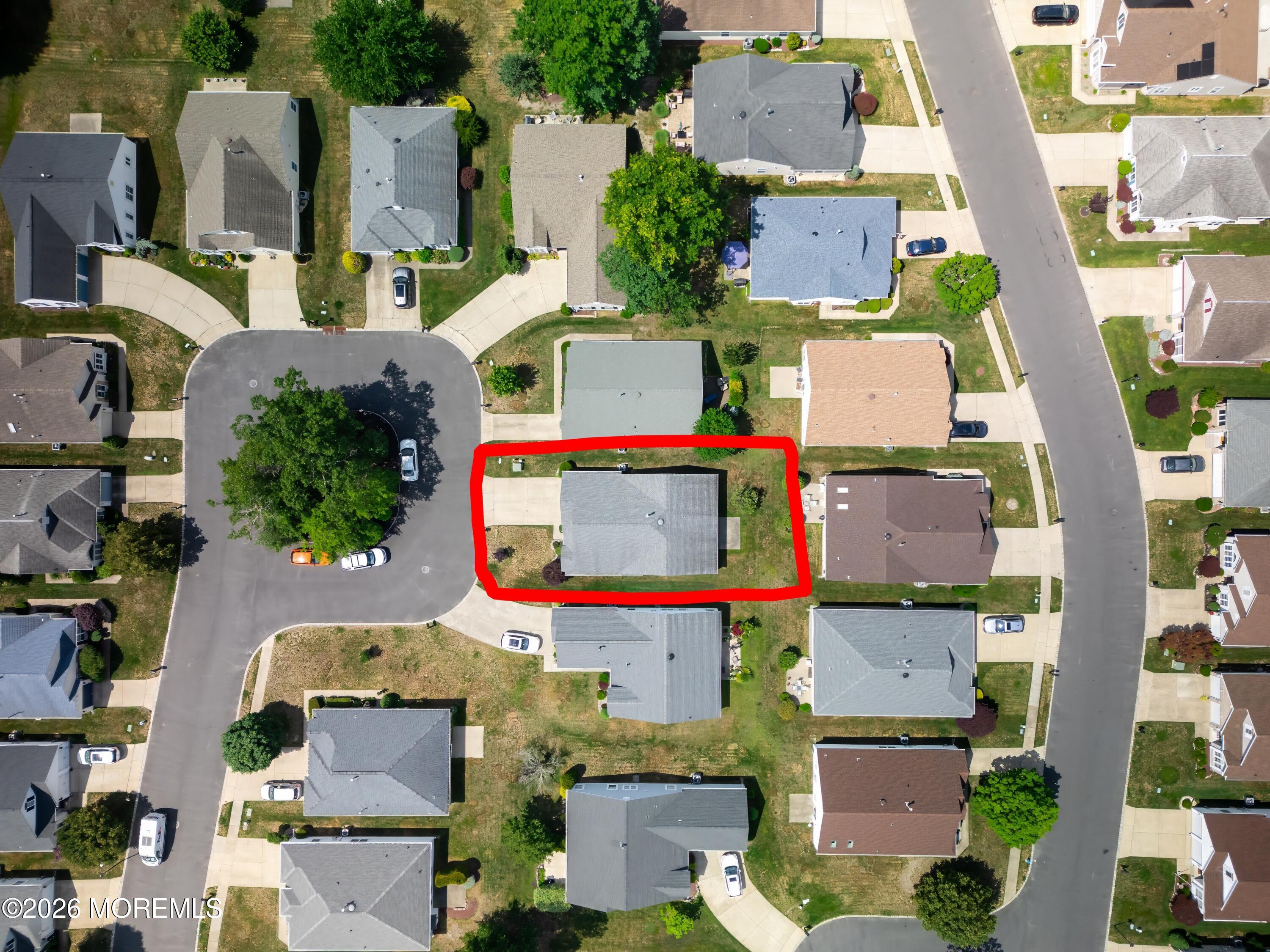 18 Eaton Court Jackson NJ 08527