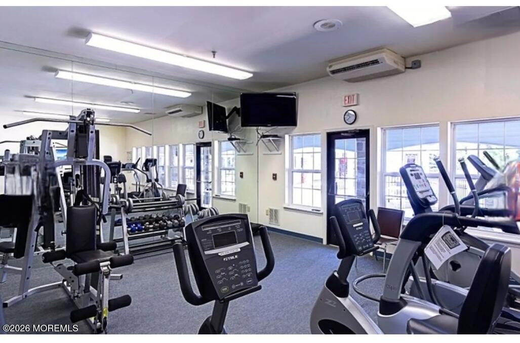 18 Eaton Court Jackson NJ 08527