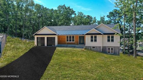 213 White Street Howell NJ 07731