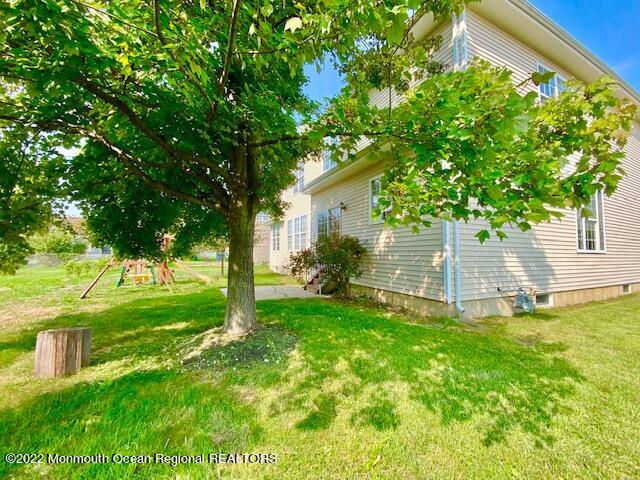 24 Skurka Court Sayreville NJ 08872