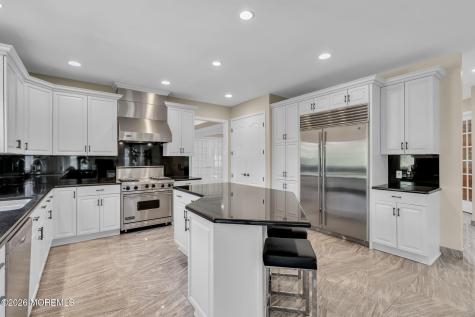 14 Diamond Hill Road Marlboro NJ 07746