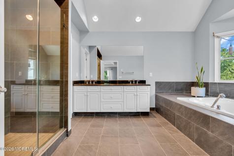 14 Diamond Hill Road Marlboro NJ 07746