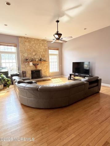 290 N Myrtle Street Hammonton NJ 08037