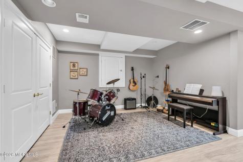 76 Maple Avenue Little Silver NJ 07739