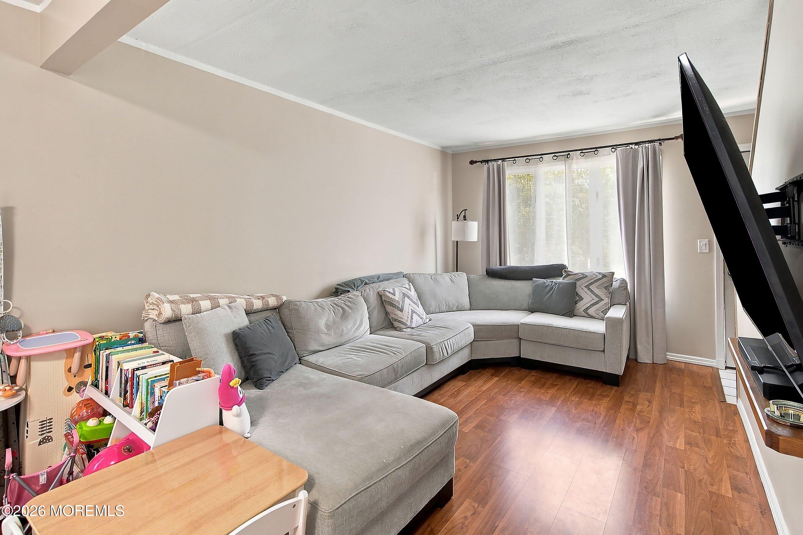 5 Rose Terrace Hazlet NJ 07734