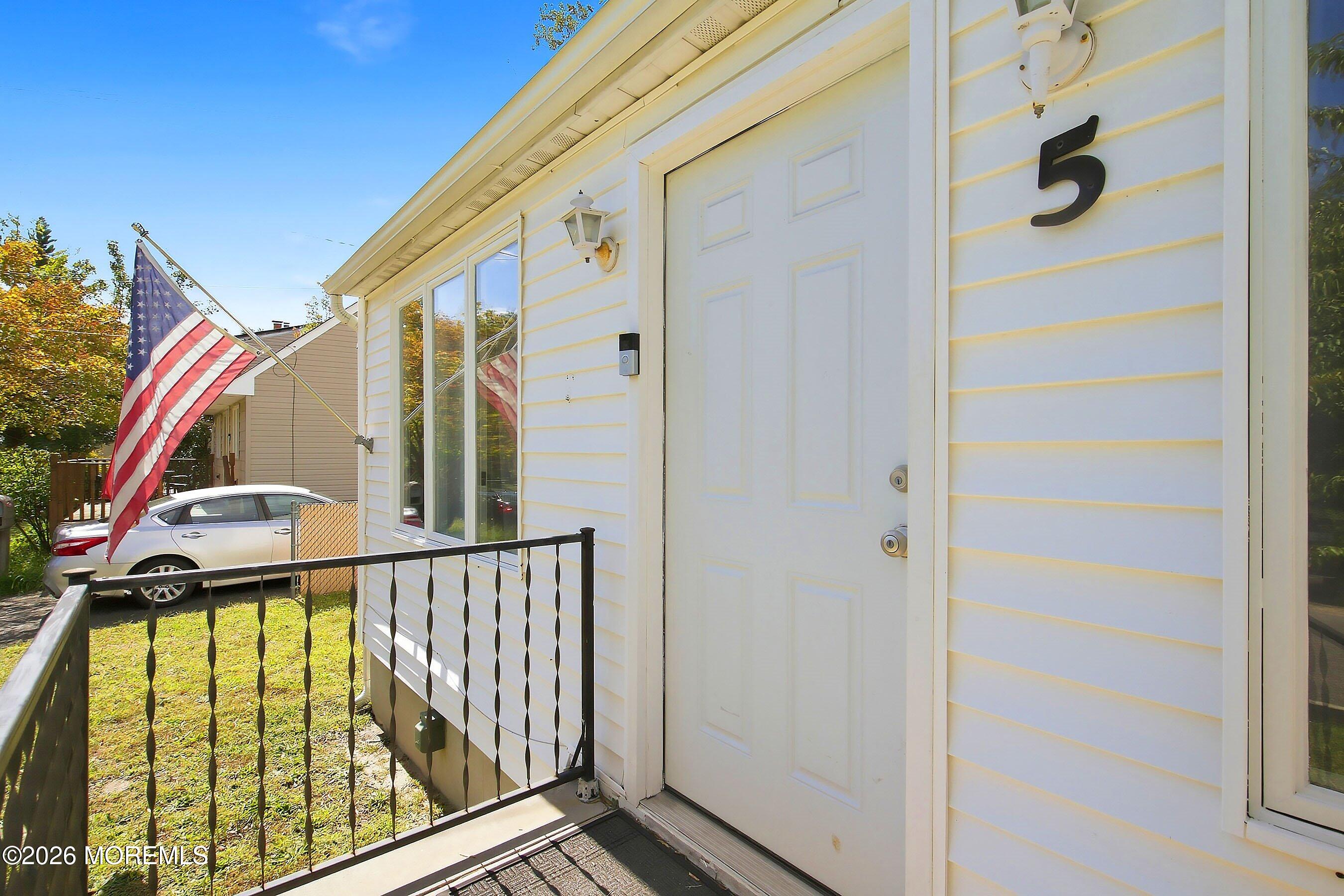 5 Rose Terrace Hazlet NJ 07734