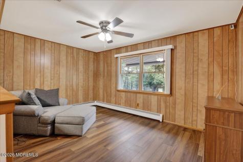 38 Fairfield Road Toms River NJ 08757