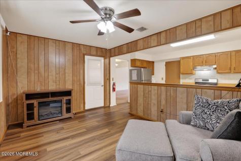 38 Fairfield Road Toms River NJ 08757